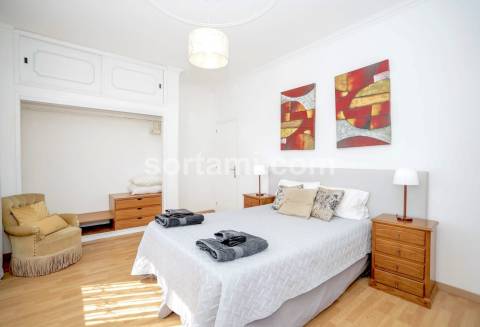 Moradia Isolada T5 Venda em Quarteira,Loulé