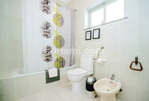 Moradia Isolada T5 Venda em Quarteira,Loulé