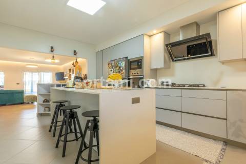 Apartamento T3 Venda em Quarteira,Loulé