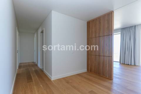 Apartamento T3 Venda em Quarteira,Loulé