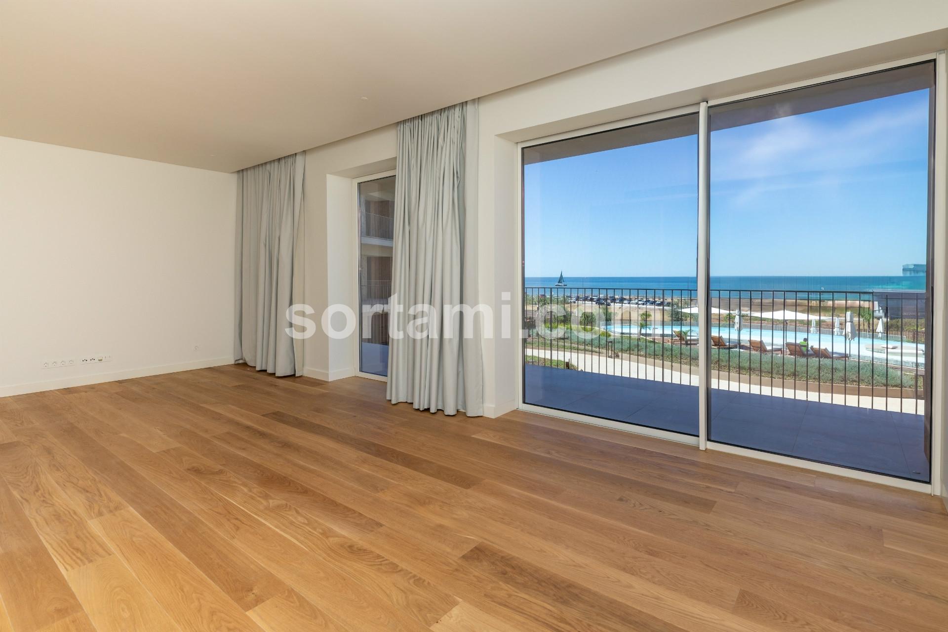 Apartamento T3 Venda em Quarteira,Loulé
