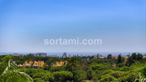 Moradia em Banda T3+1 Venda em Quarteira,Loulé