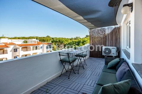 Apartamento T0 Venda em Quarteira,Loulé