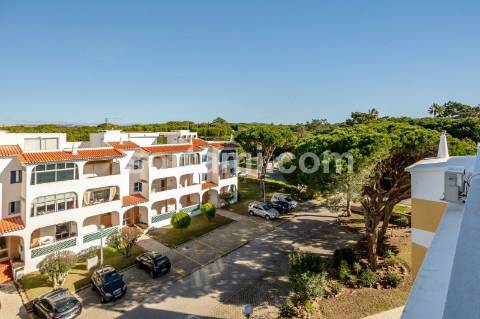 Apartamento T0 Venda em Quarteira,Loulé