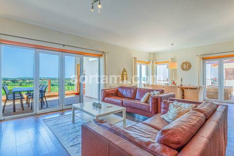 Apartamento T3 Venda em Quarteira,Loulé