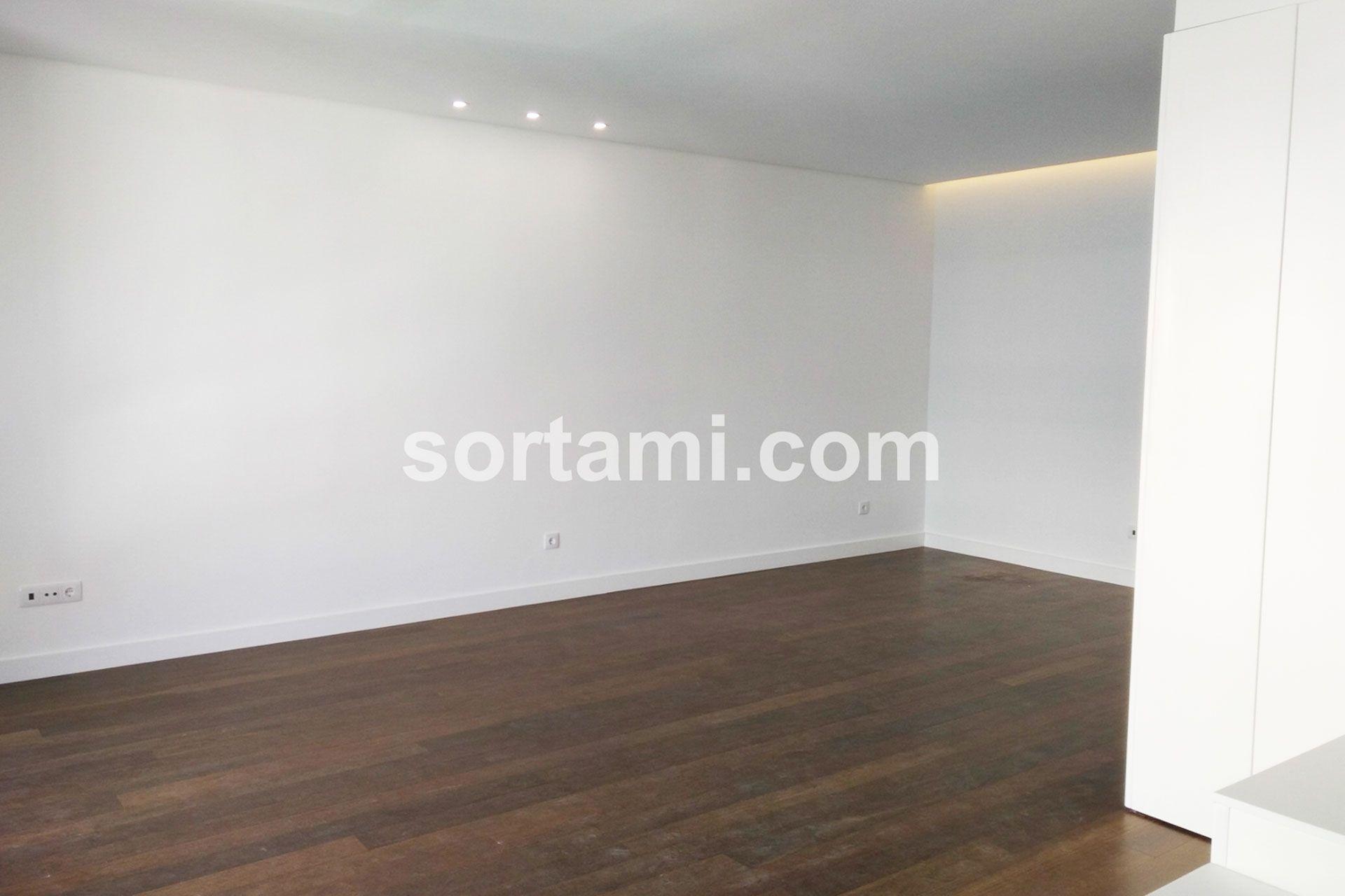 Apartamento T4 Venda em Cedofeita, Santo Ildefonso, Sé, Miragaia, São Nicolau e Vitória,Porto