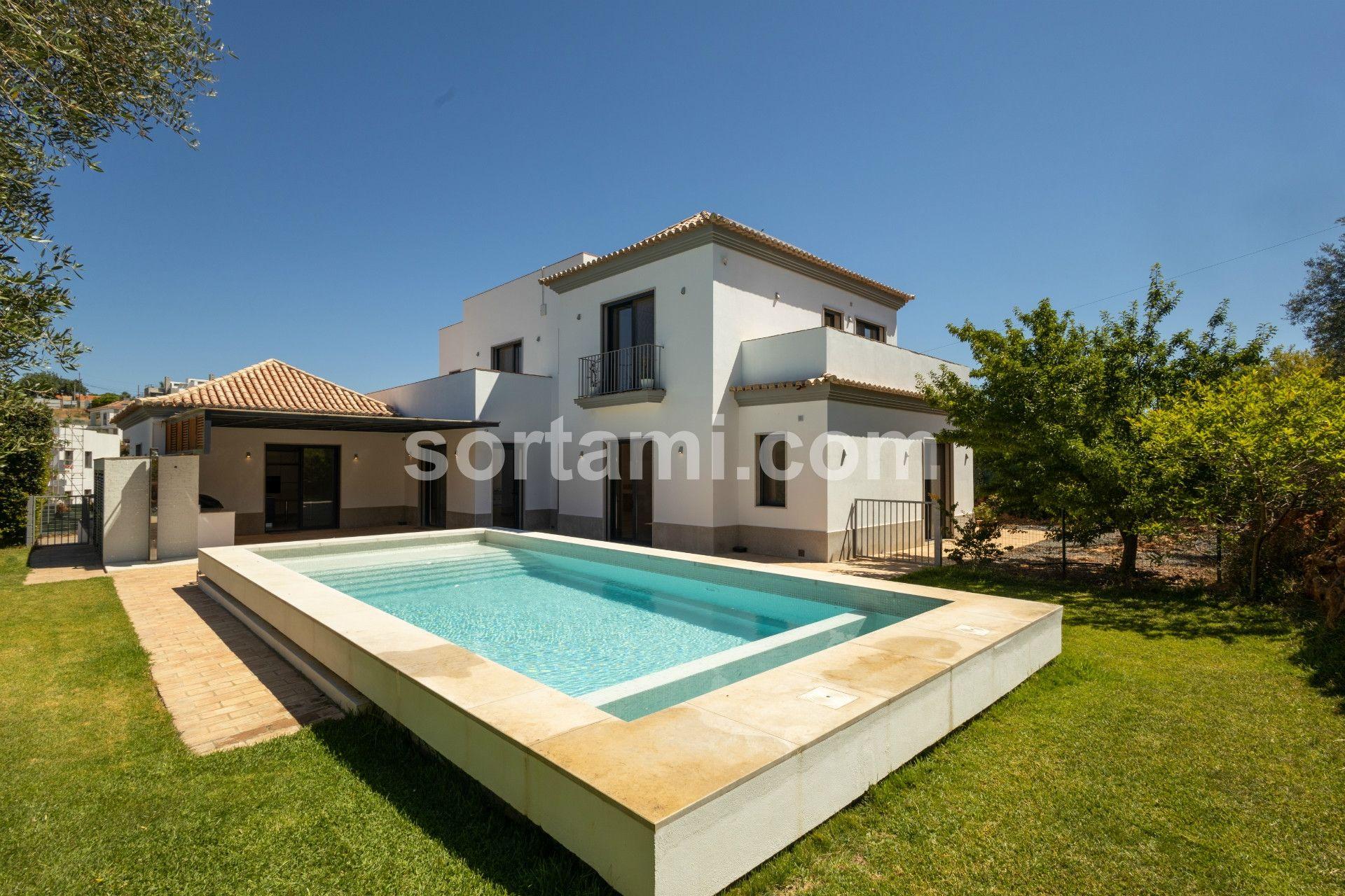 Moradia Isolada T3+1 Venda em Almancil,Loulé