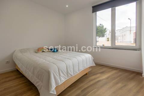 Loja  Venda em Quarteira,Loulé