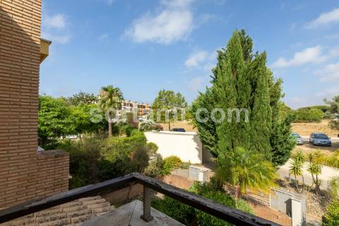 Moradia em Banda T2+1 Venda em Quarteira,Loulé