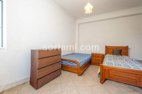 Moradia Isolada T2 Venda em Albufeira e Olhos de Água,Albufeira