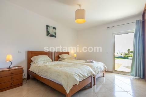 Moradia Isolada T3+2 Venda em Albufeira e Olhos de Água,Albufeira