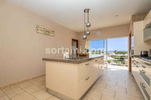 Moradia Isolada T3+2 Venda em Albufeira e Olhos de Água,Albufeira