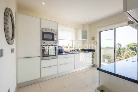 Apartamento T2 Venda em Quarteira,Loulé