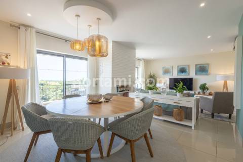 Apartamento T2 Venda em Quarteira,Loulé