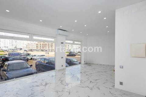 Loja  Venda em Quarteira,Loulé