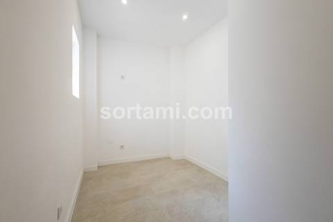 Apartamento T1+1 Venda em Quarteira,Loulé