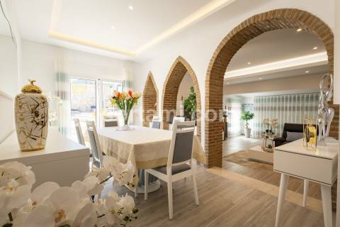 Moradia Isolada T5 Venda em Quarteira,Loulé