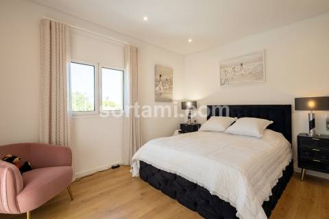 Moradia Isolada T5 Venda em Quarteira,Loulé