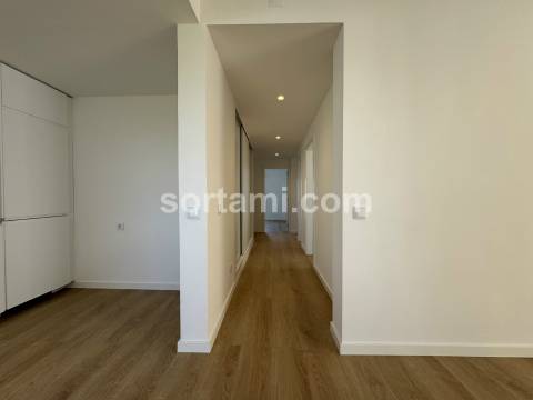 Apartamento T3 Venda em Faro (Sé e São Pedro),Faro