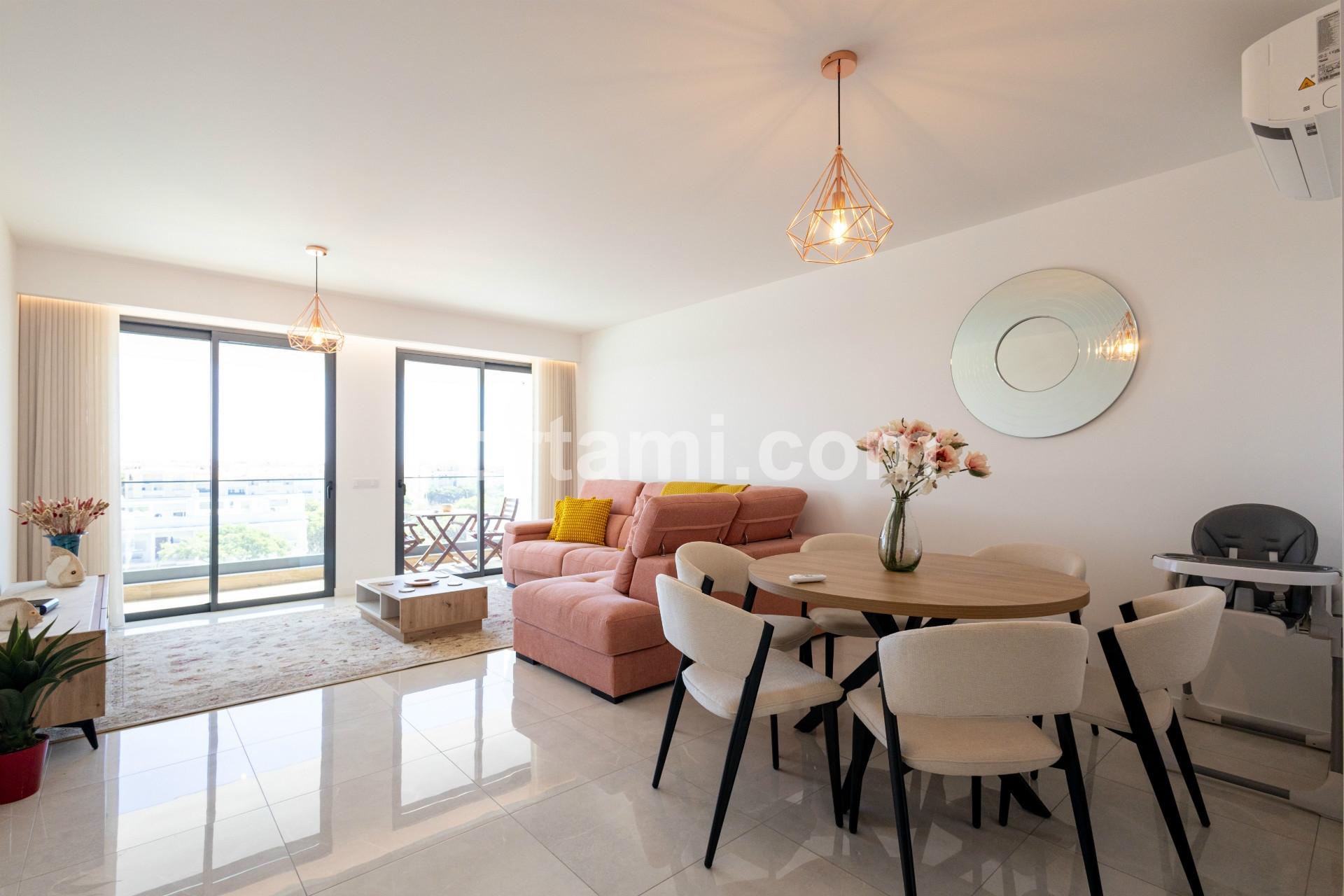 Apartamento T2 Venda em Albufeira e Olhos de Água,Albufeira