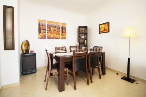 Apartamento T2 Venda em Quarteira,Loulé