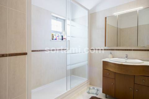 Apartamento T2 Venda em Quarteira,Loulé