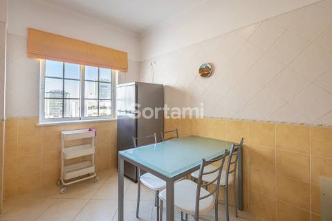 Apartamento T2 Venda em Quarteira,Loulé