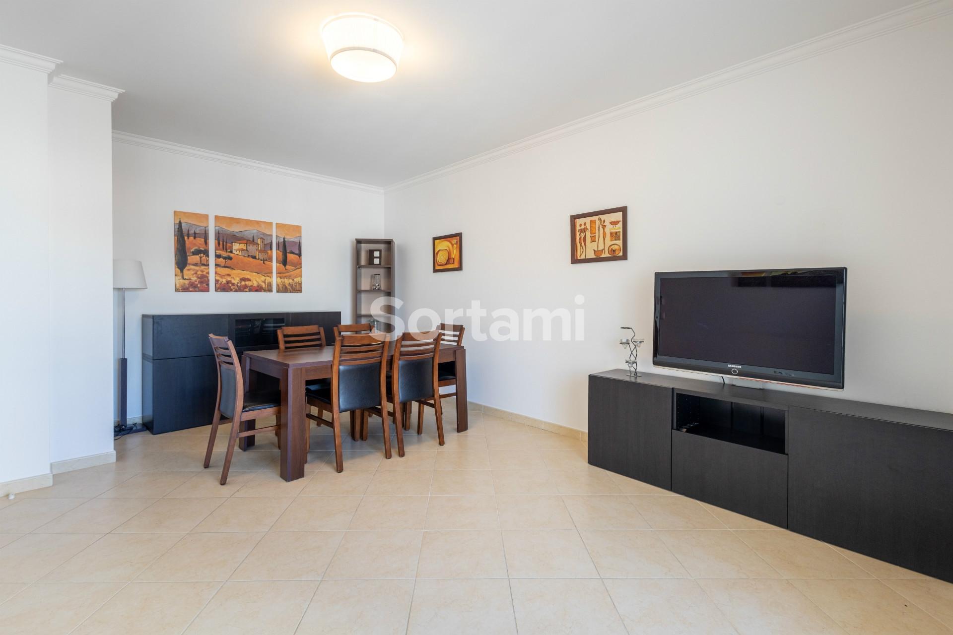 Apartamento T2 Venda em Quarteira,Loulé