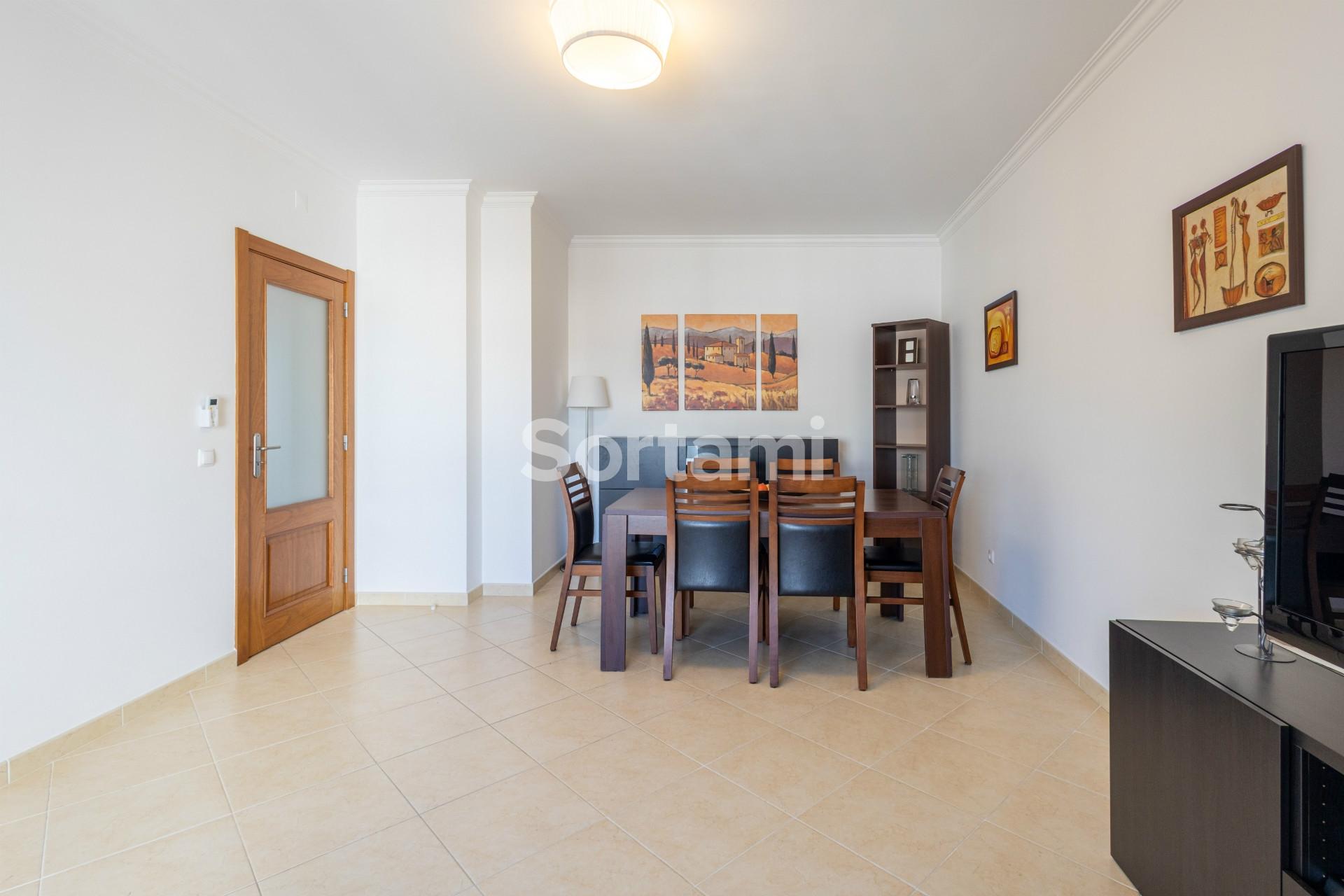 Apartamento T2 Venda em Quarteira,Loulé