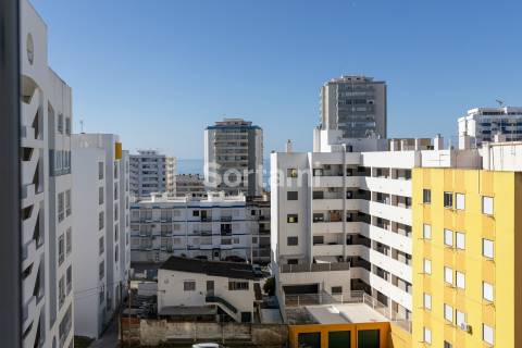 Apartamento T2 Venda em Quarteira,Loulé