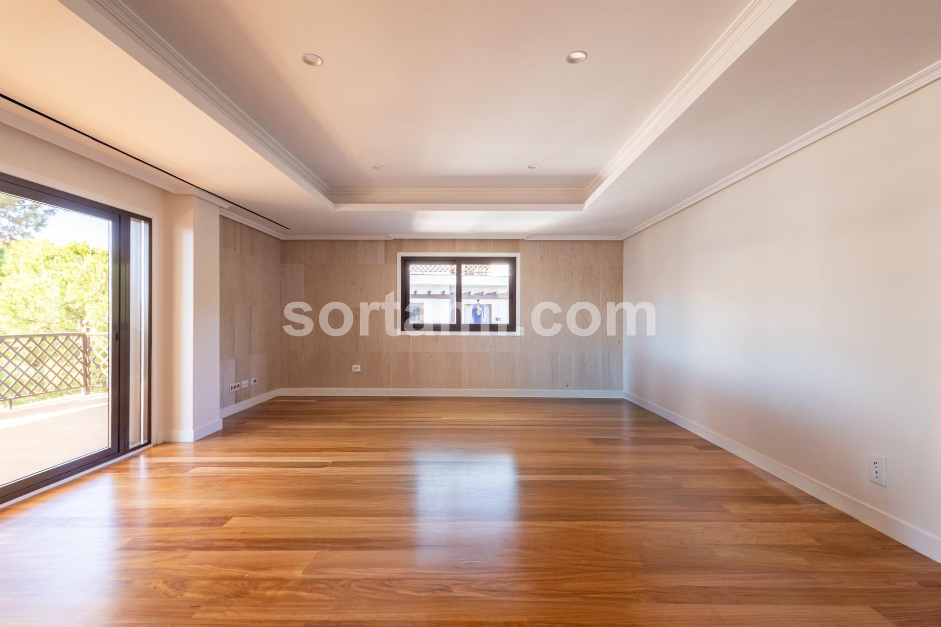 Apartamento T1+1 Venda em Albufeira e Olhos de Água,Albufeira