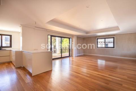 Apartamento T1+2 Venda em Albufeira e Olhos de Água,Albufeira