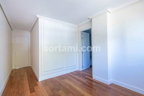 Apartamento T1+2 Venda em Albufeira e Olhos de Água,Albufeira