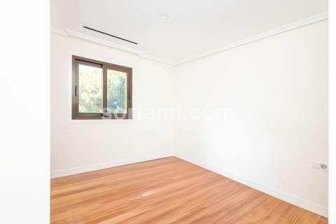 Apartamento T1+2 Venda em Albufeira e Olhos de Água,Albufeira