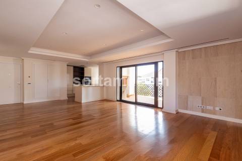 Apartamento T1+2 Venda em Albufeira e Olhos de Água,Albufeira