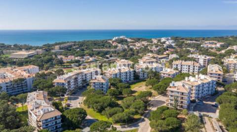 Apartamento T1+2 Venda em Albufeira e Olhos de Água,Albufeira