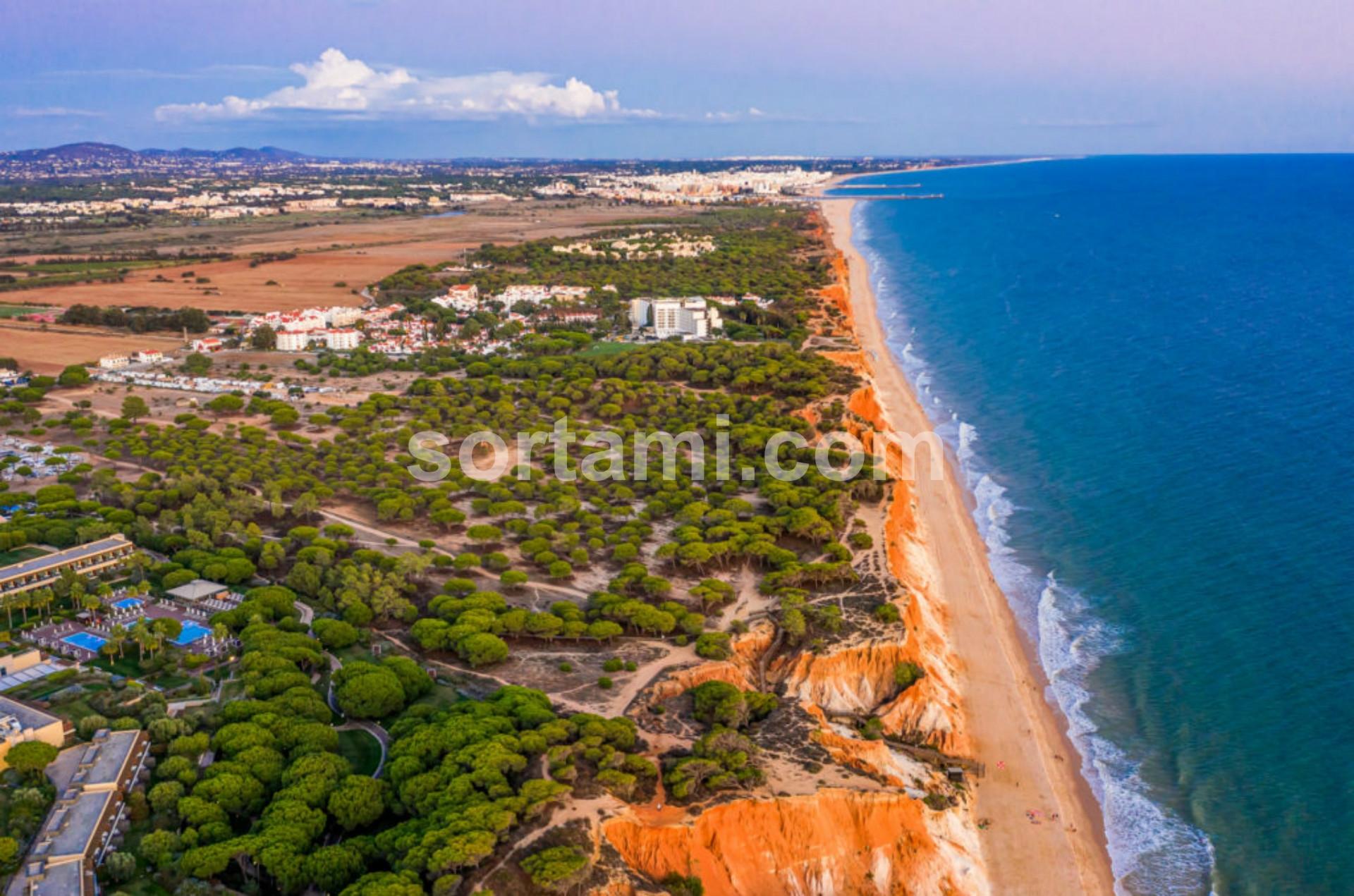 Apartamento T1+2 Venda em Albufeira e Olhos de Água,Albufeira