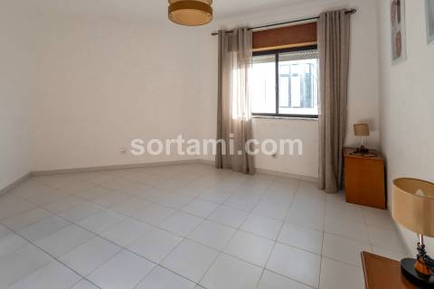Apartamento T1 Venda em Quarteira,Loulé