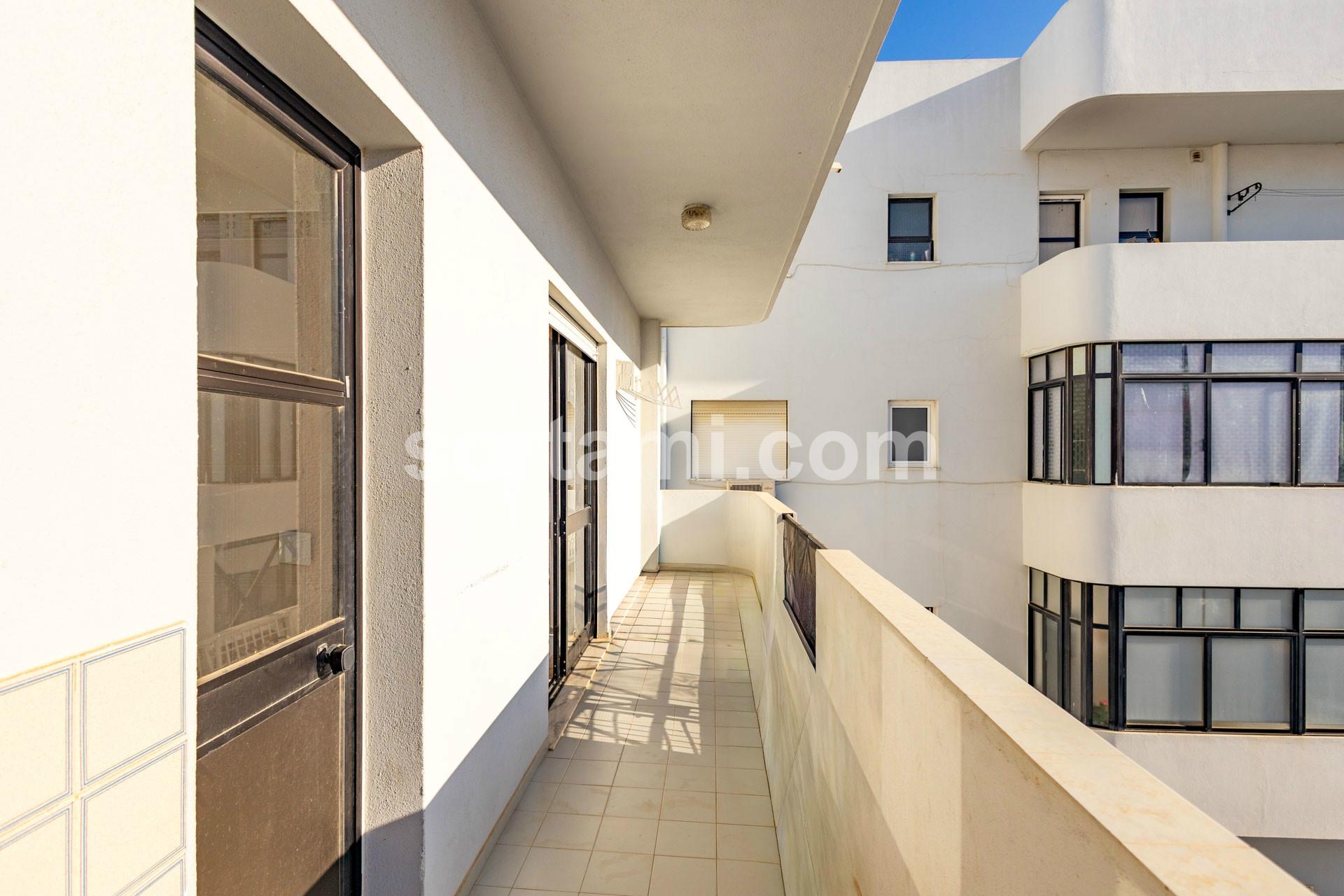 Apartamento T1 Venda em Quarteira,Loulé