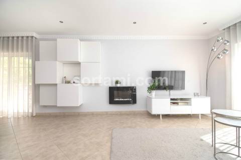 Moradia em Banda T3 Venda em Faro (Sé e São Pedro),Faro