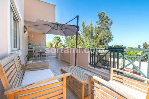 Moradia em Banda T3 Venda em Faro (Sé e São Pedro),Faro