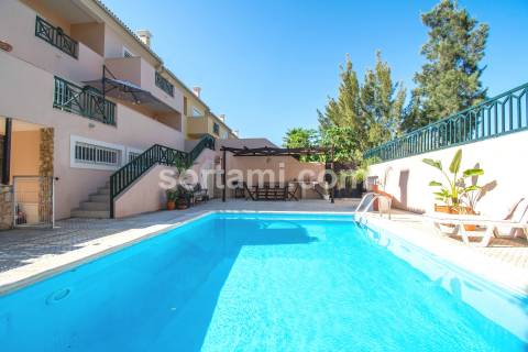 Moradia em Banda T3 Venda em Faro (Sé e São Pedro),Faro