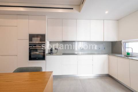 Apartamento T2 Venda em Quarteira,Loulé