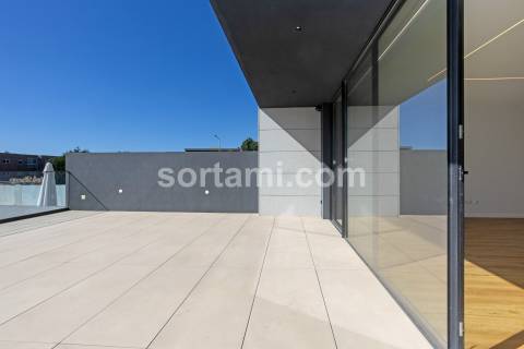 Moradia em Banda T3+2 Venda em Canidelo,Vila Nova de Gaia