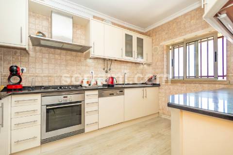 Apartamento T3 Venda em Quarteira,Loulé