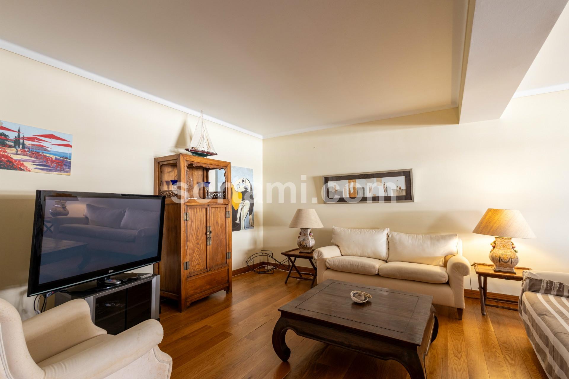 Apartamento T2 Venda em Quarteira,Loulé