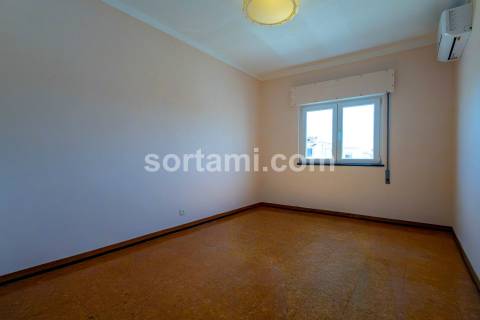 Apartamento T1 Venda em Quarteira,Loulé