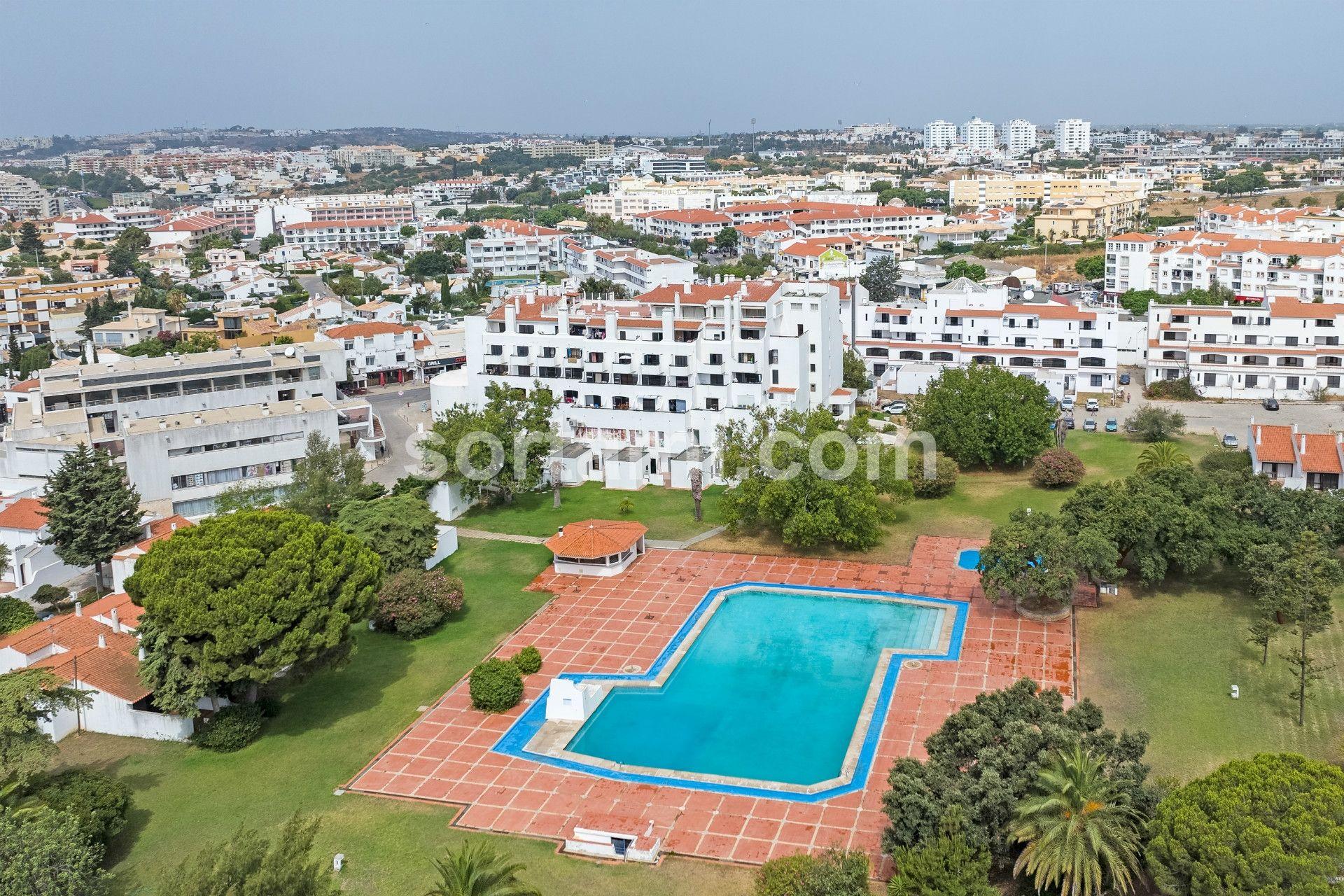 Apartamento T1 Venda em Albufeira e Olhos de Água,Albufeira