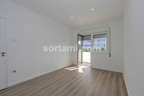 Apartamento T3 Venda em Pedrouços,Maia