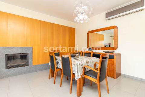 Apartamento T2 Venda em Quarteira,Loulé